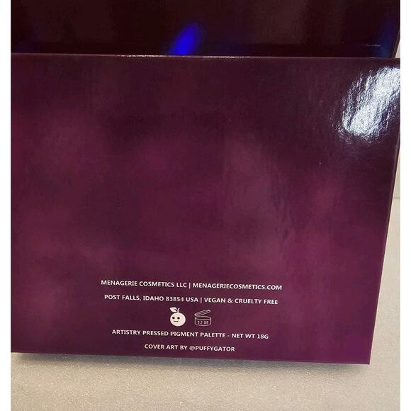 Menagerie Cosmetics Flight Club Purple Palette Best Seller New With Box - Picture 7 of 8